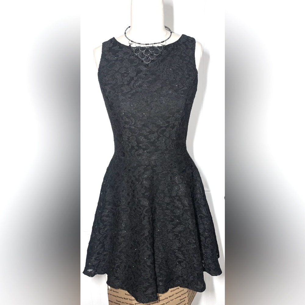 Speechless Mini Black Dress Lace overlay size 5